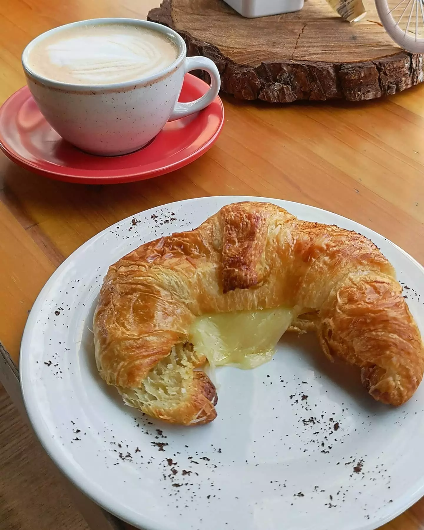 Producto: Pan Croissant Artesanal